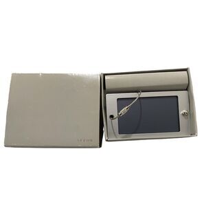 Leeds ID Badge Protective Holder 4.5 Inch X 2.25 Inch With Key Enforced Loop